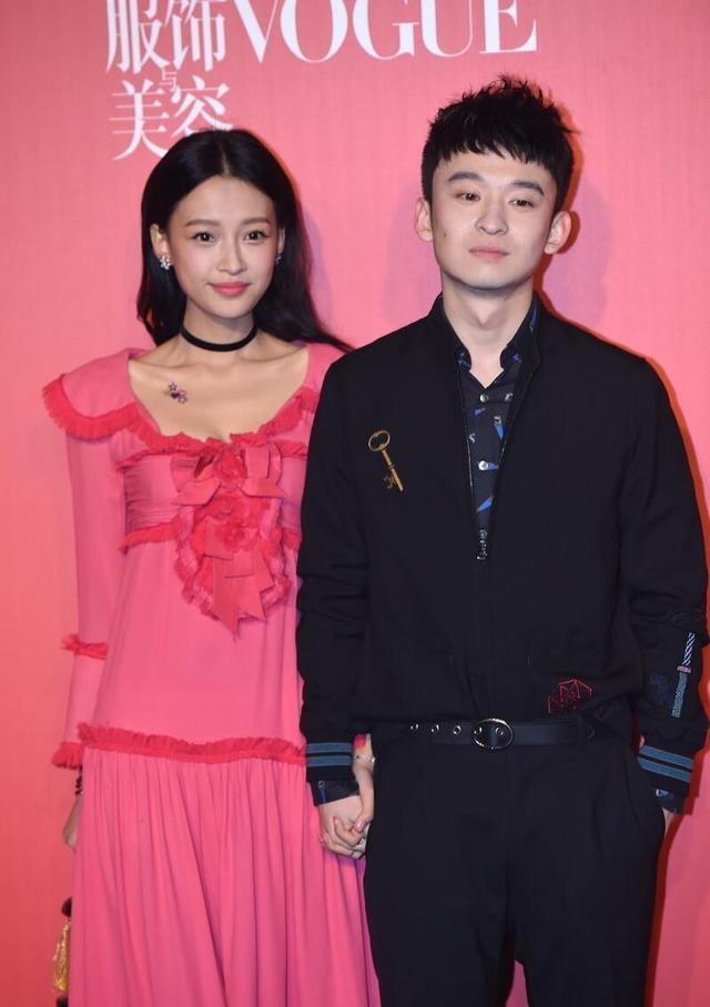 孙怡大瓜来了!曝和男友游巴黎,男友疑似00后小鲜肉滕光正_腾讯新闻