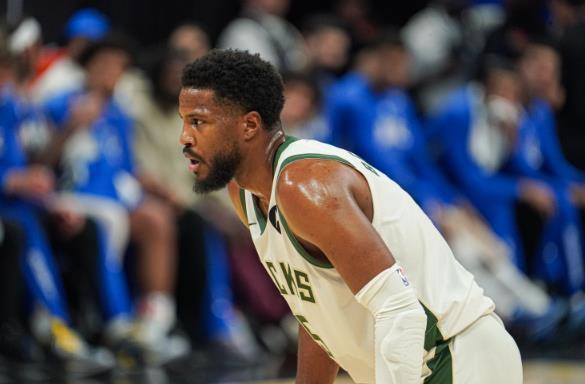 火箭队看中11 3射手,取代霍勒迪!底薪签约面临竞争