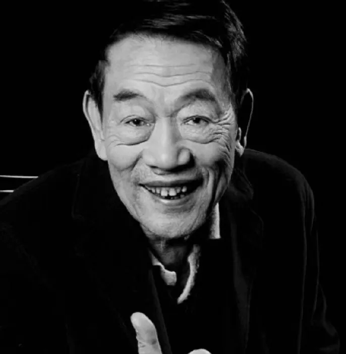 94歲楊少華高溫天氣被推去剪彩 下午就去世了 家屬評論區淪陷