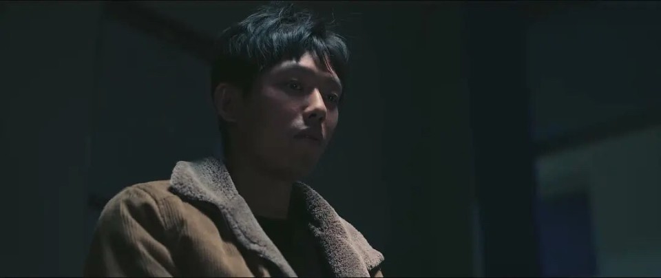 从青春偶像到暗黑反派，王锵正在重塑新生代演员的边界_腾讯新闻