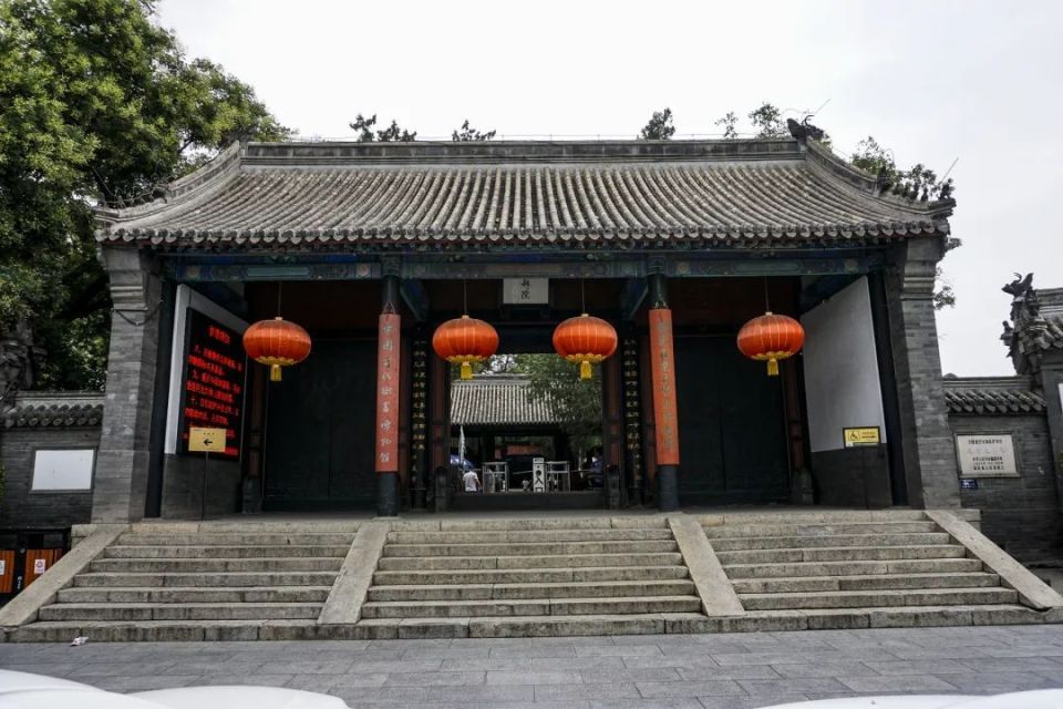 长城困在保定,保定人困在长城