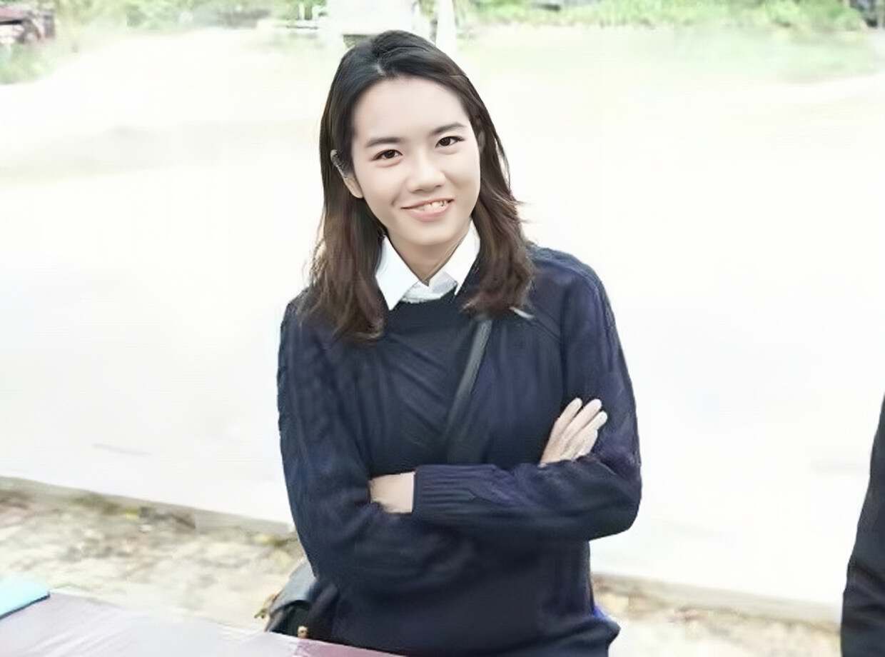 香港知名星二代移居英國，跑馬拉松雙鬢已發白，疑和富豪父親決裂 - 