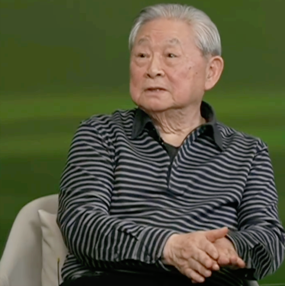 乒坛泰斗徐寅生谈奥运会参赛资格以及wtt，道出樊振东、陈梦苦衷_腾讯新闻