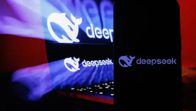 DeepSeek上线识图模式：认不出梁文锋，还“拒绝”雷军
