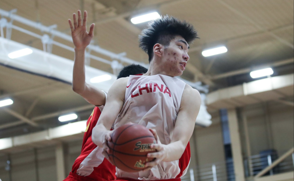 2米21小将有信心进国家队12人名单 乔帅这次还带他吗?