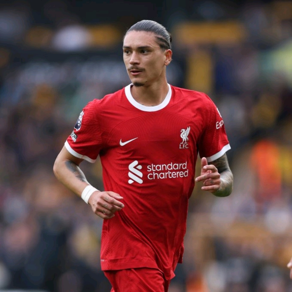 离大谱努涅斯失点4次中框英超历史第一人助攻挽回颜面