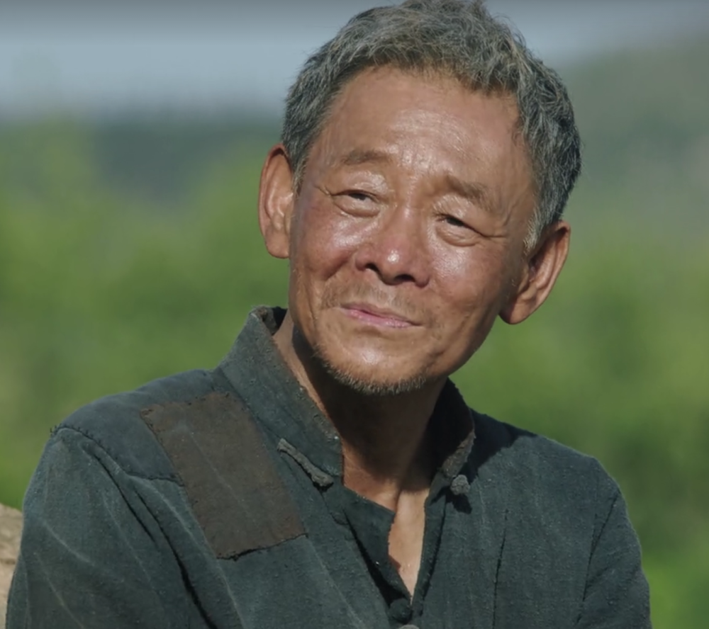 《人生之路》大结局：高加林失去公职，黄亚萍远走，巧珍嫁给马栓_腾讯新闻