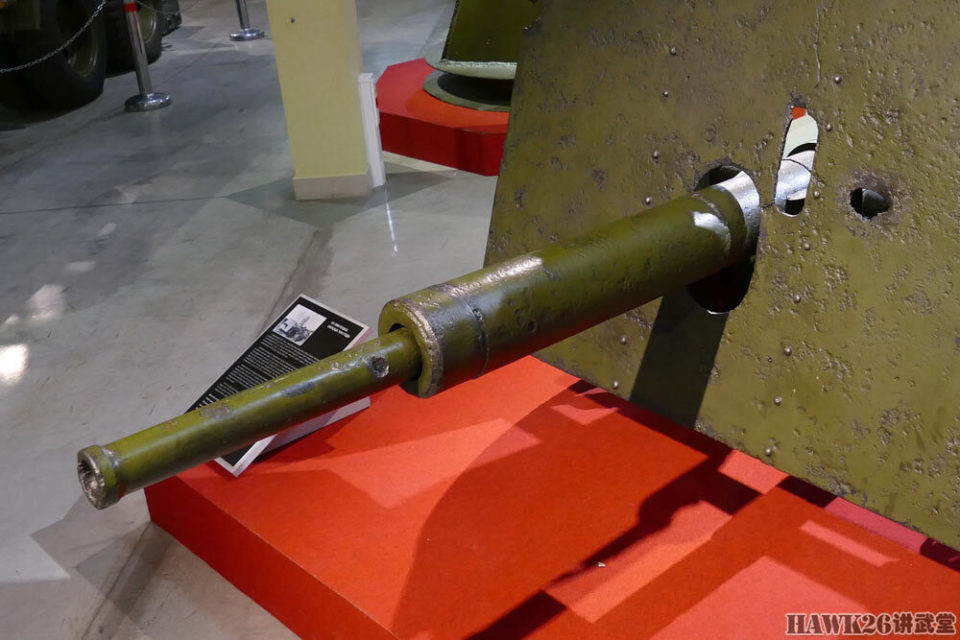 图说:7-33型45mm反坦克炮 列宁格勒围困期间制造的简化版武器