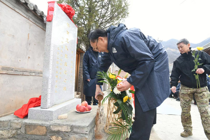 南口战役"怀南支队抗战纪念碑"在横岭村落成_腾讯新闻