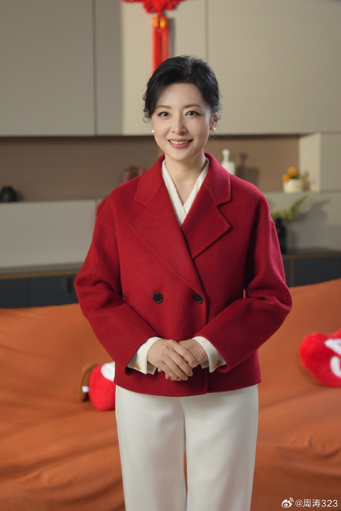 57岁周涛从春晚主持到跨界短剧 昔日央视一姐不停解锁“新身份”_腾讯新闻
