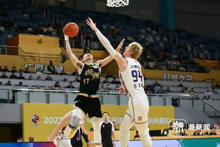 韦瑟斯庞首次登场渐入佳境可惜没能帮助浙江东阳光药男篮获胜