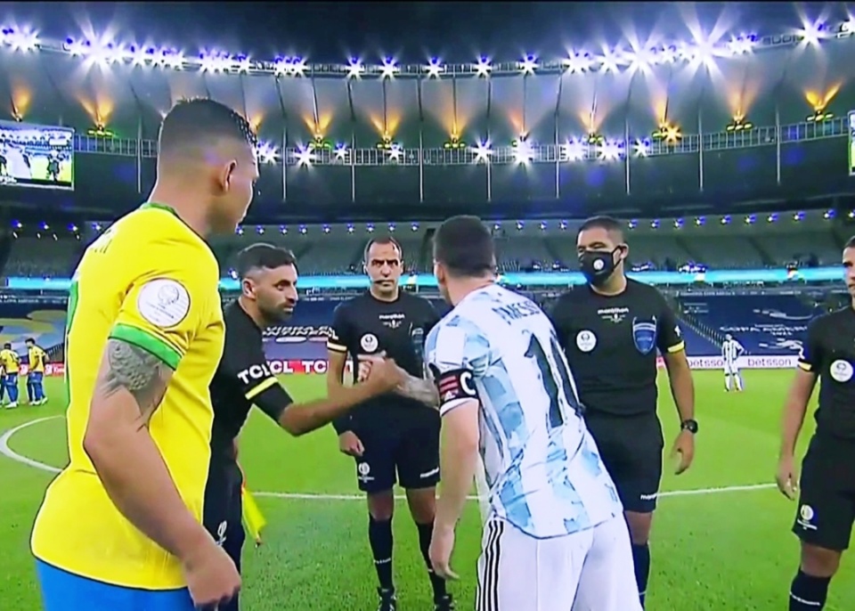 梅西最后一届!迪玛利亚赛后挂靴:美洲杯6月开赛!_腾讯新闻