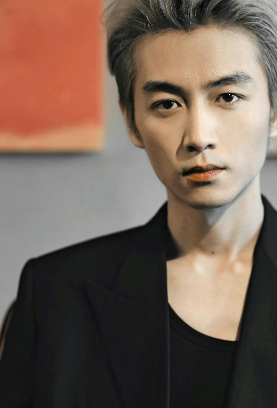 离婚半年后,看到陈妍希对儿子的态度,陈晓悬着的心终于放下了