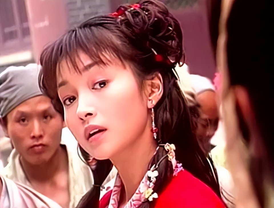 绮虹又参演了《金枝玉叶2》《冲锋队之怒火街头》《自梳》《神偷谍影