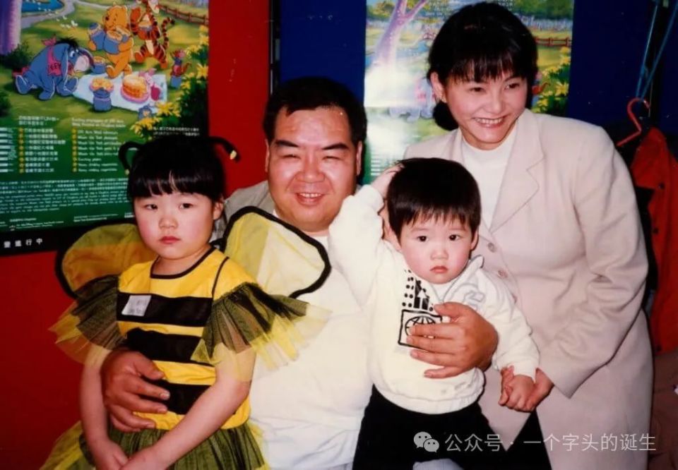 73岁郑则仕回顾演艺生涯,如今与儿子儿媳同住,女儿嫁去上海