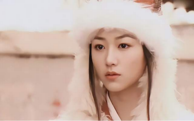 她的影视剧代表作,还有《错爱一生》里个性温顺的陈想南;《江山美人》