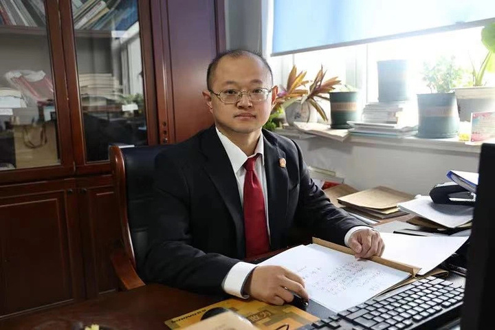 张健超 济南市济阳区人民法院立案庭副庭长,一级法官审理该案的张健超