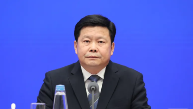 陈新武任重庆市代市长