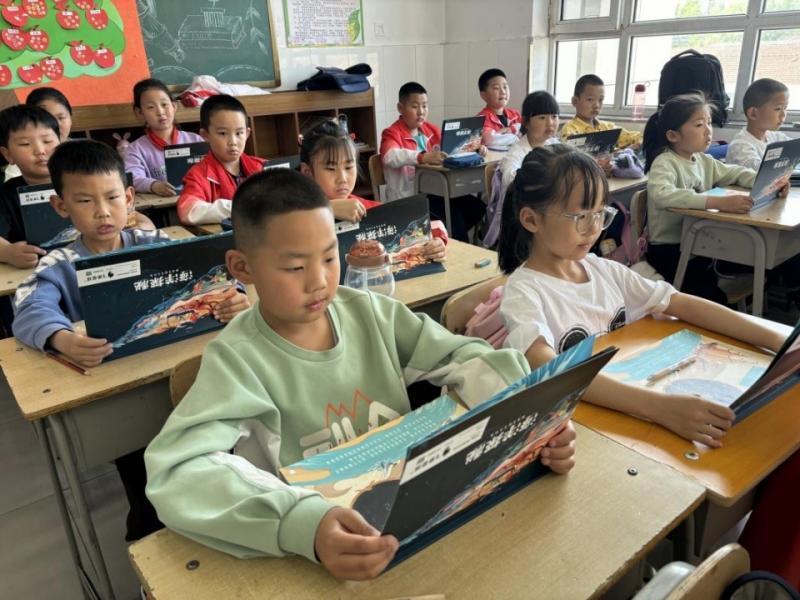 丰台区将"飞象双师课堂"项目引入内蒙古 林西县1万余名小学生受益