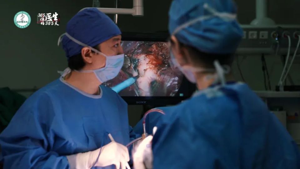 【365位医师的365天】钟文昭:多争取一分一秒,就能多帮助一个患者