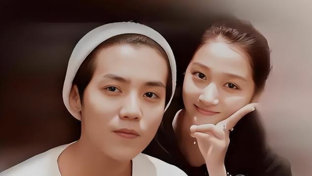 鹿晗关晓彤8年恋情再出反转？女方求复合？两人的沉默给了答案