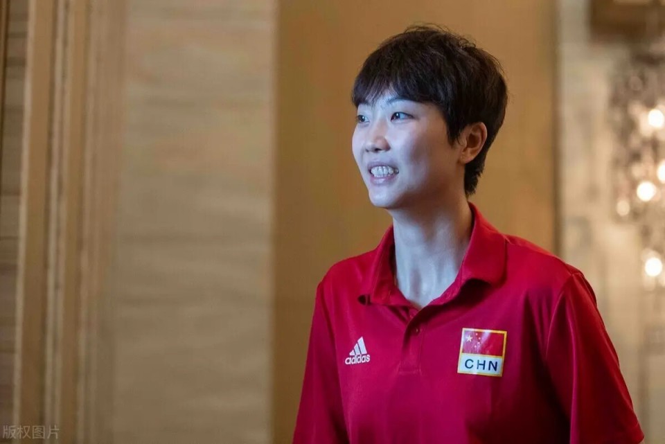 袁心玥中国女排队长这话有啥弦外之音
