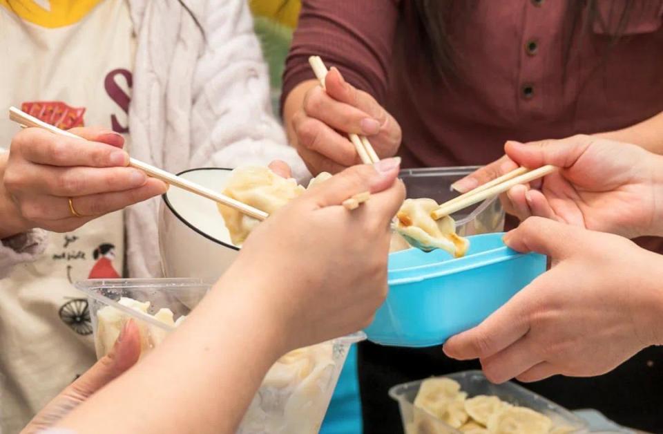 適當(dāng)餓一餓，真能更長壽！醫(yī)生：這3種疾病，餓一餓就消失了！