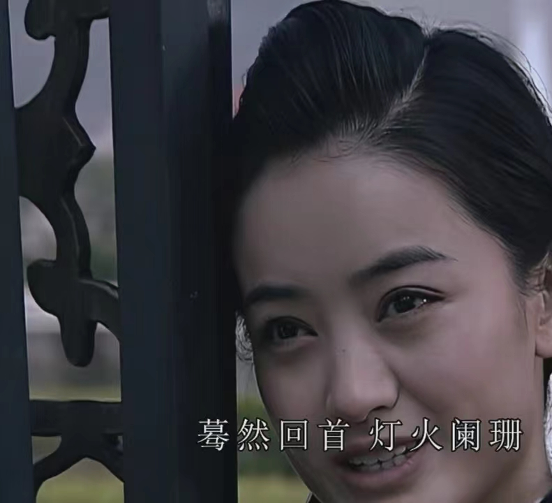 潜伏：十年后我才看懂，晚秋为何会对余则成“一见钟情”_腾讯新闻