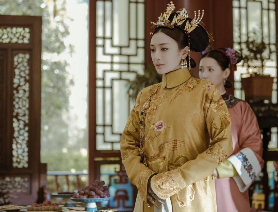 延禧攻略:宫斗剧的鼻祖与新贵,四面墙的阴雨与疾风