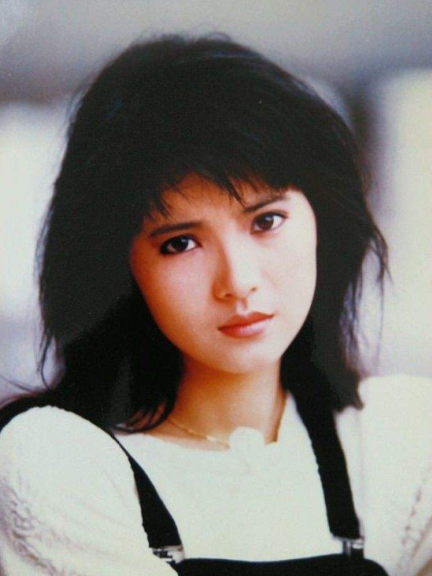 红颜薄命罗慧娟:向周星驰求婚被拒,33岁意外失聪,46岁患癌去世