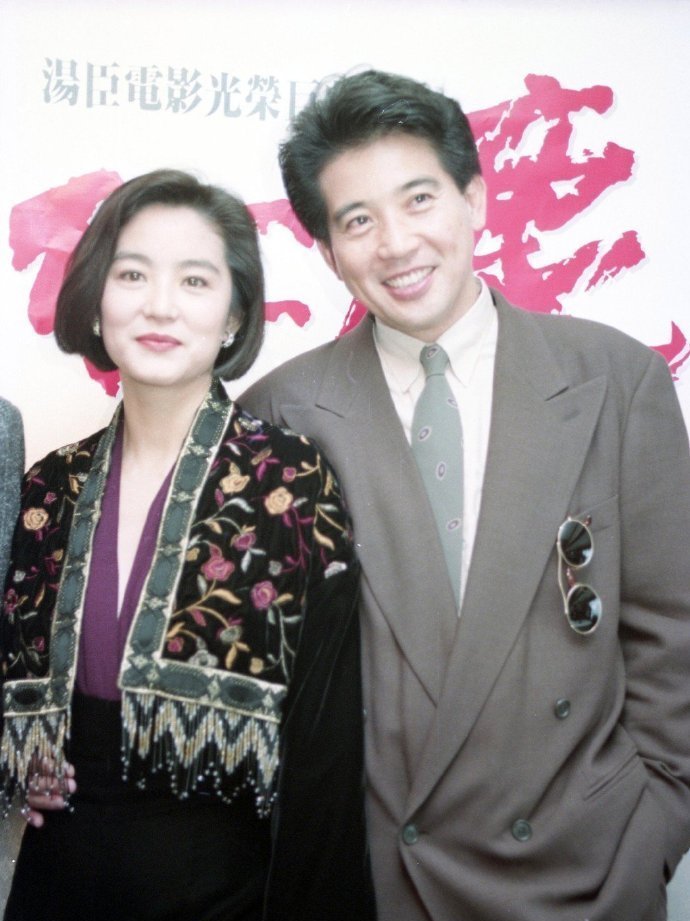 林青霞罕提旧爱秦汉却避谈两人过往细节与秦祥林再联系原因曝光