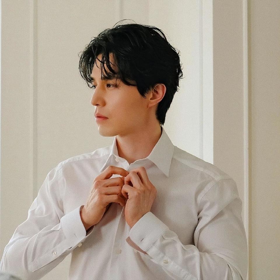 李栋旭透露,自己曾经历低谷,是孔刘帮助了我,把我从家里拖出来_腾讯