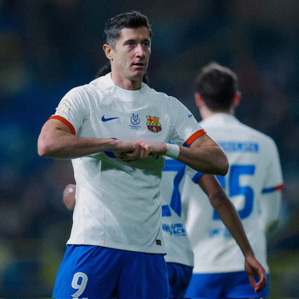 20巴萨与皇马会师决赛莱万一剑封喉16岁天才替补立功