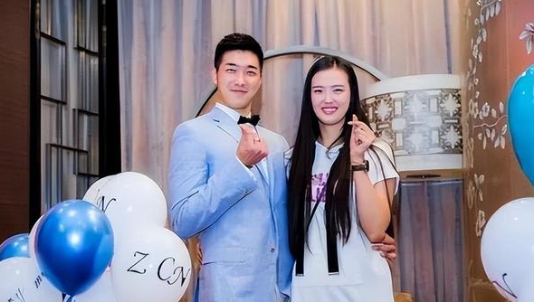 张常宁日本旅游 半隐退状态 被喊话呼吁回归女排-腾讯新闻