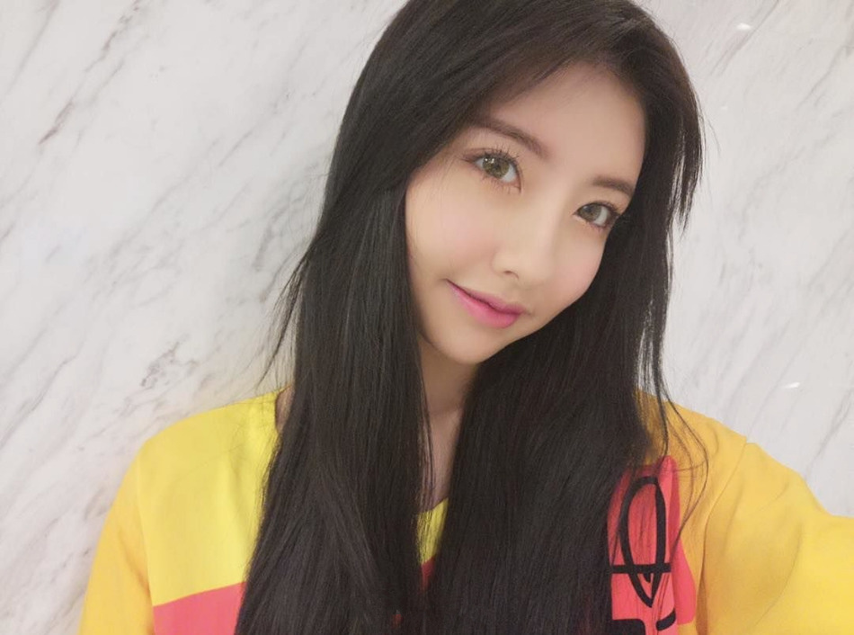 豆得儿近照曝光最美女友离开王思聪颜值不在脸部浮肿无少女感