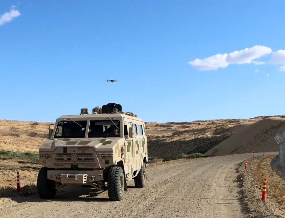 我边防部队配发新式巡逻车,不单是节省体能,大面积覆盖精确侦察_腾讯
