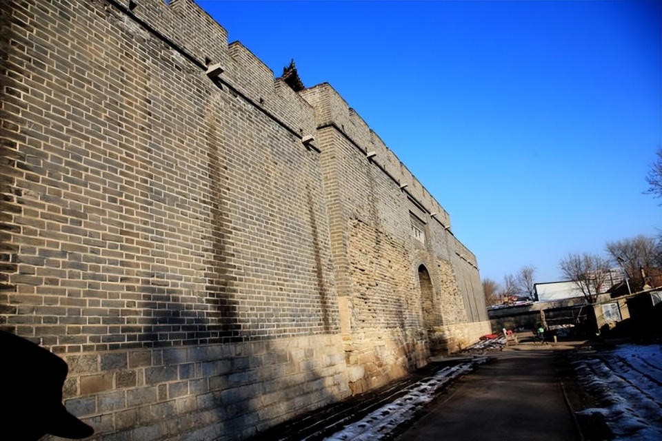 从东北最大的城市到今天的五线小城,历史上的辽阳究竟有多强_腾讯新闻