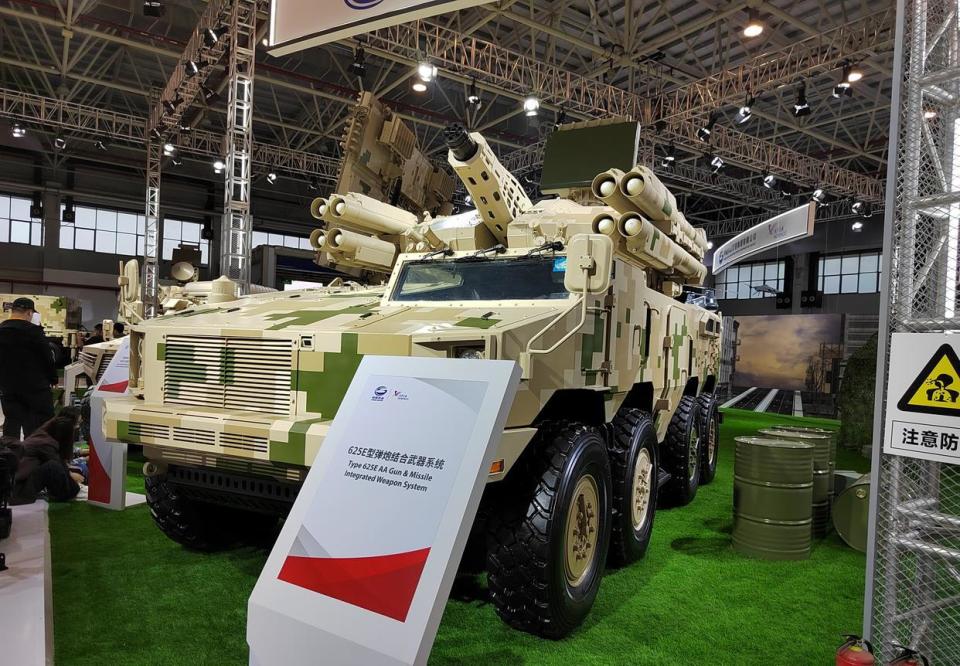 美媒:中国新型近防系统威力强大,是最强防空战车,中东土豪专属