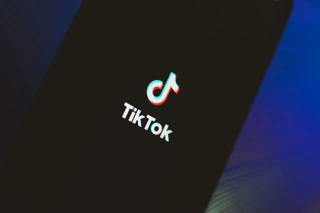 知乎訂閱：2025管家婆精準(zhǔn)資料大全免TikTok提交辯護(hù)狀，措辭更直接