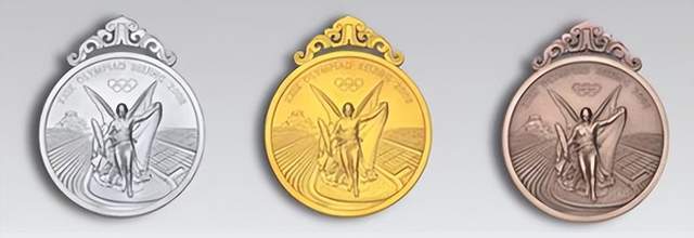 2008年中国北京奥运会奖牌,奖牌背面镶有一块玉璧,其设计灵感来源于