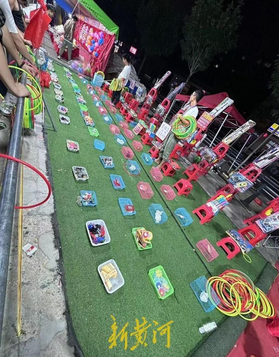 济南街头现"活体动物套圈",相关部门:若经营行为违规将进行货值金额10