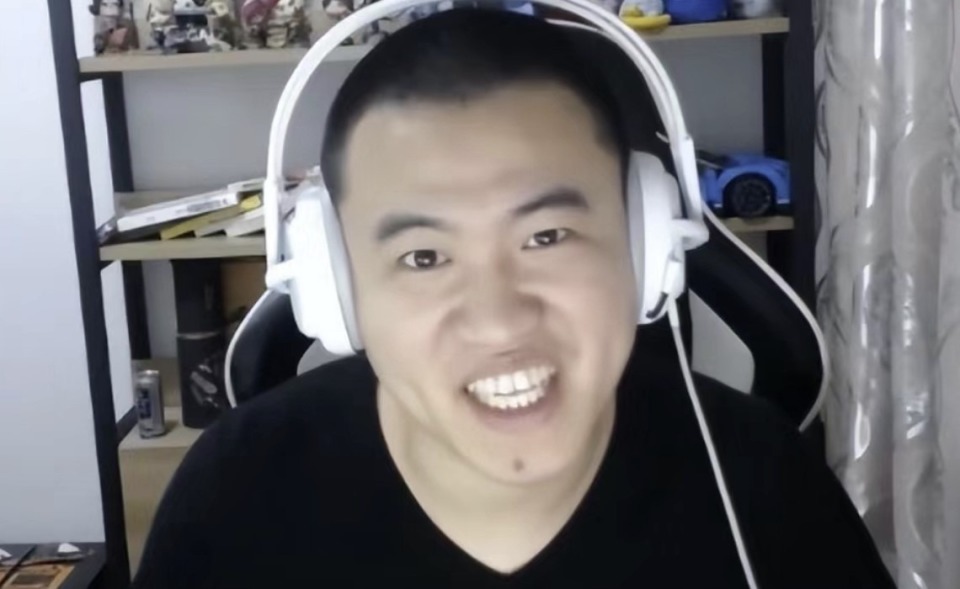 继洞主后大量主播力挺霸哥前lpl选手也放话霸哥开挂我退网