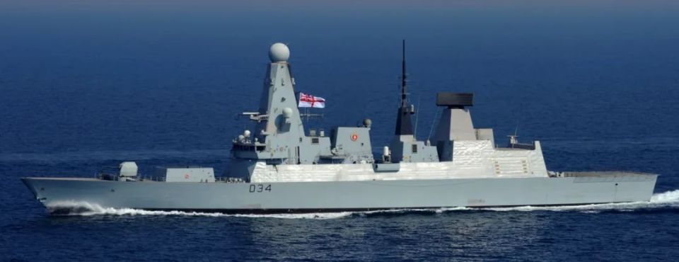 英國海軍45型驅逐艦派出的是d34鑽石號(hms diamond).