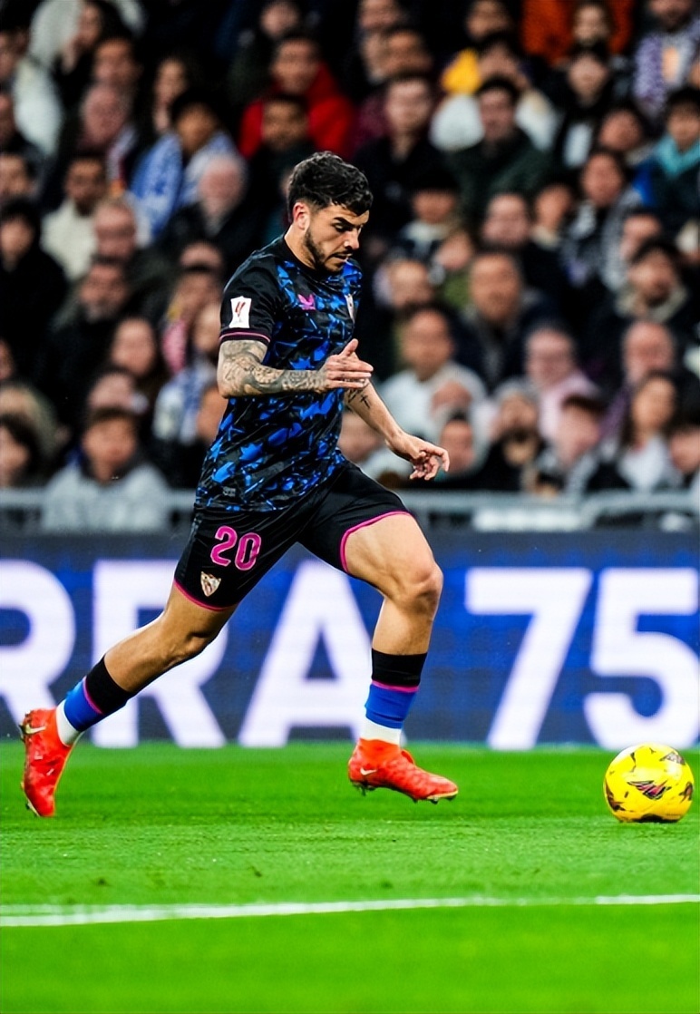 10绝境看魔笛38岁莫德里奇世界波拯救皇马20轮不败8分领跑