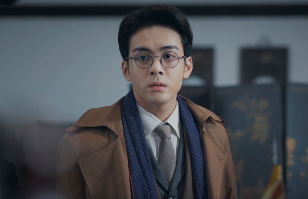 李先生和周知非的谋算会如此深,早已布下杀局,他卧底在九十号的事情