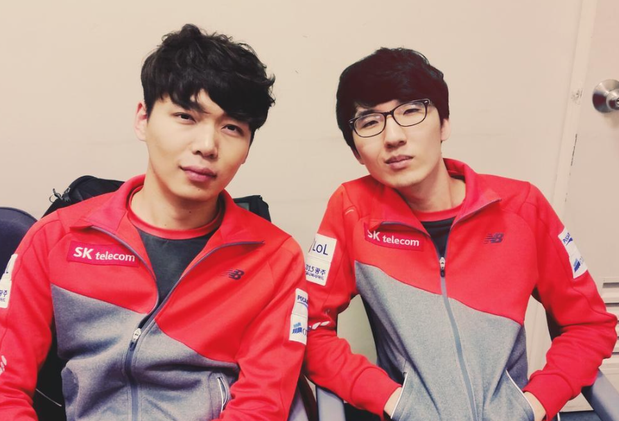 欧洲队对阵与韩国传奇老将!marin和侯爷再度搭档