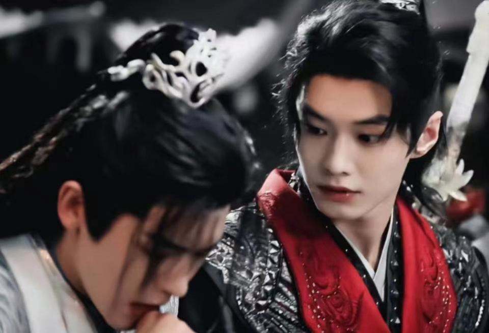 《少年白马醉春风》结局：叶鼎之自杀，百里家绝后！何其悲哀_腾讯新闻