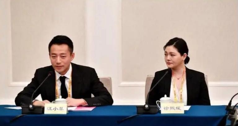 说正常,是因为汪小菲给大s的抚养费取消了,不再当冤大头.