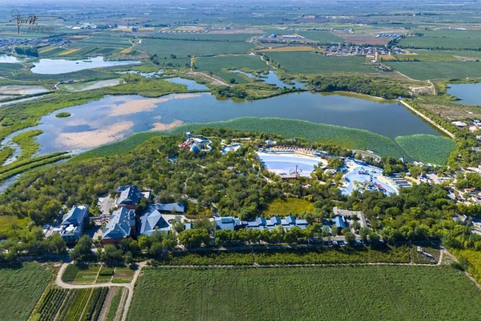 在昌吉市郊区偶遇"杜氏旅游景区",竟然还是个国家4a级景区