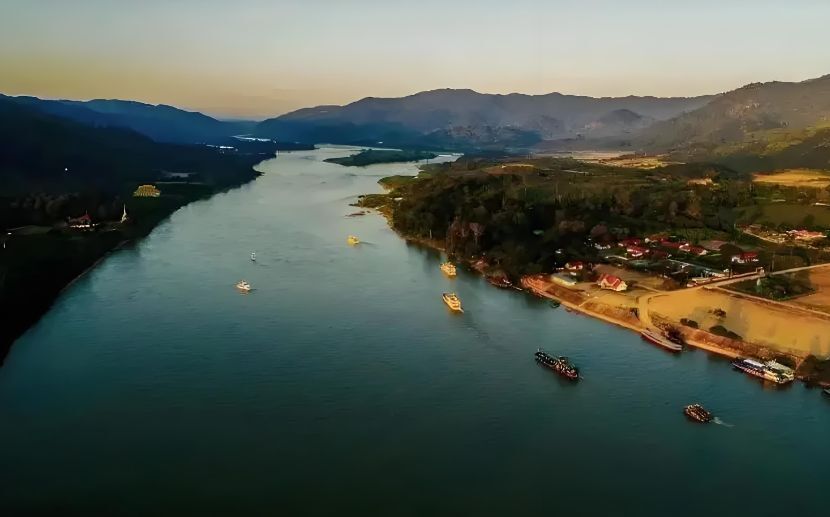 中国支持柬埔寨修建富南运河,越南就会因此偏向美国吗?